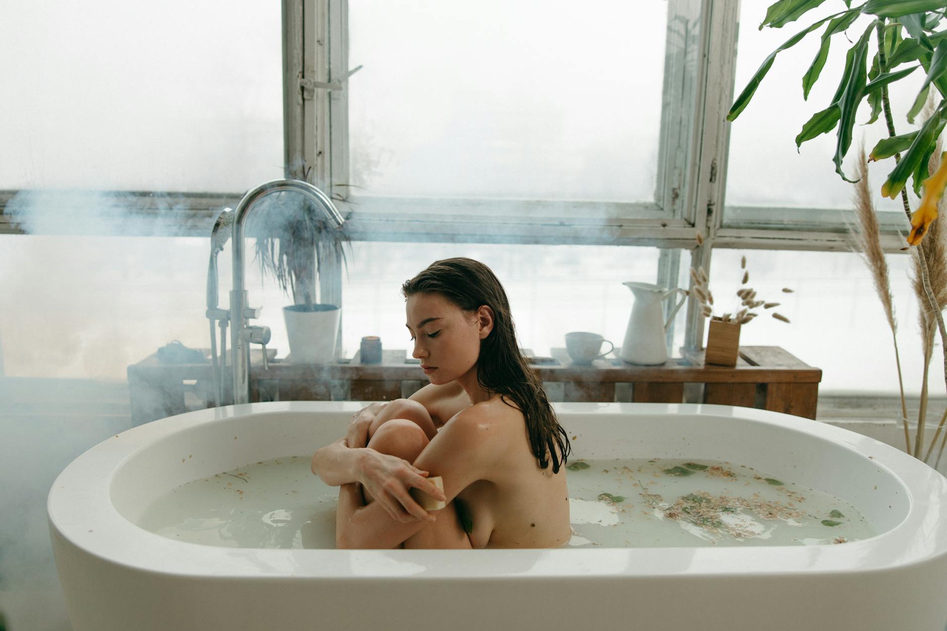 향수 지속 시간 늘리는 부위별 펌핑 꿀팁 7 향수 지속 시간 늘리는 부위별 펌핑 꿀팁